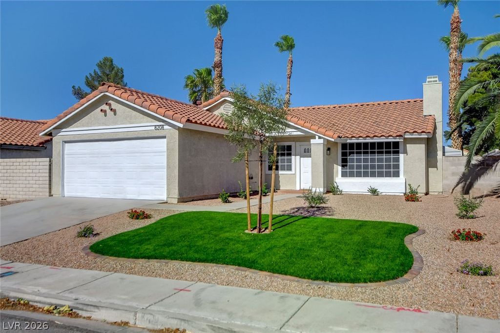 8208 Palmada Drive, Las Vegas, NV 89123