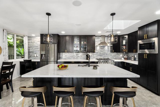 1 Temple Court, Rancho Mirage, CA 92270