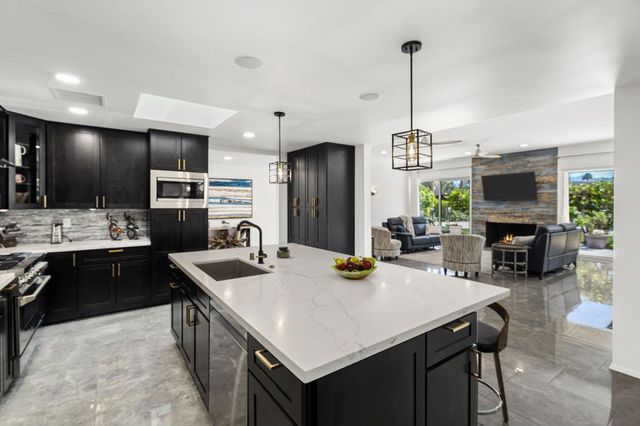 1 Temple Court, Rancho Mirage, CA 92270