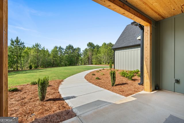 1140 Highway 85 Connector, Brooks, GA 30205