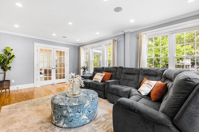 1058 Highland Ave, Needham, MA 02492