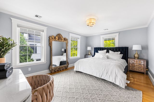 1058 Highland Ave, Needham, MA 02492