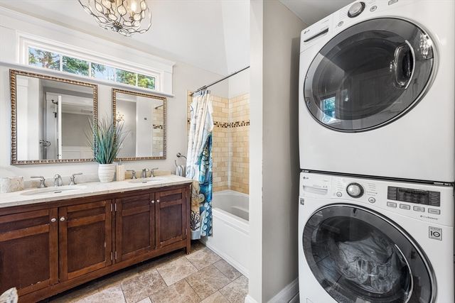 1058 Highland Ave, Needham, MA 02492