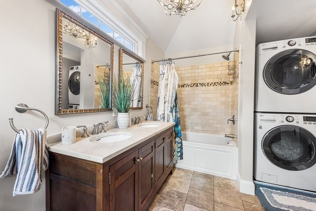 1058 Highland Ave, Needham, MA 02492