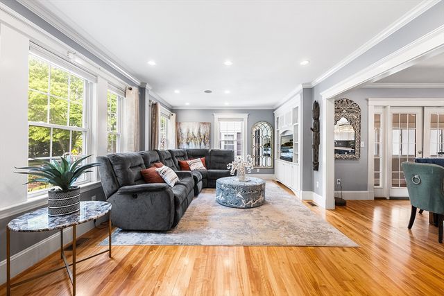 1058 Highland Ave, Needham, MA 02492