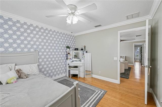 2538 Blackburn CIR, Cape Coral, FL 33991