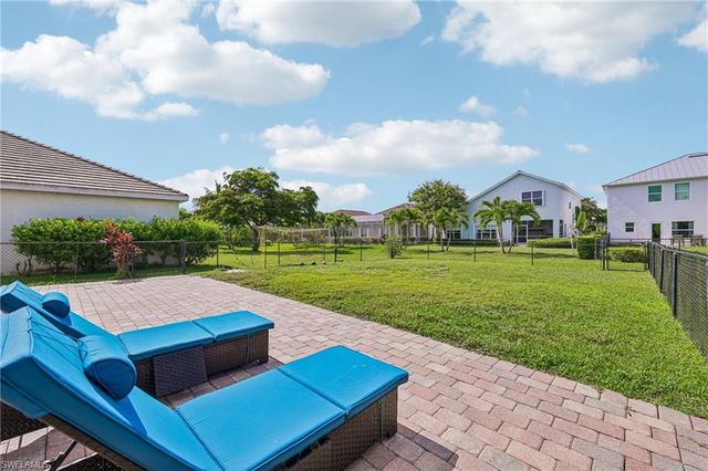 2538 Blackburn CIR, Cape Coral, FL 33991