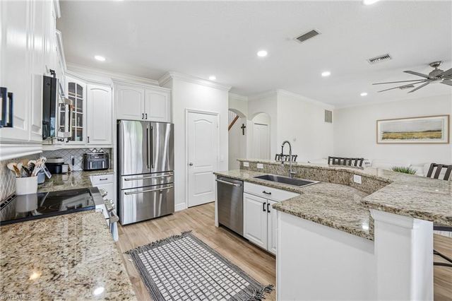2538 Blackburn CIR, Cape Coral, FL 33991