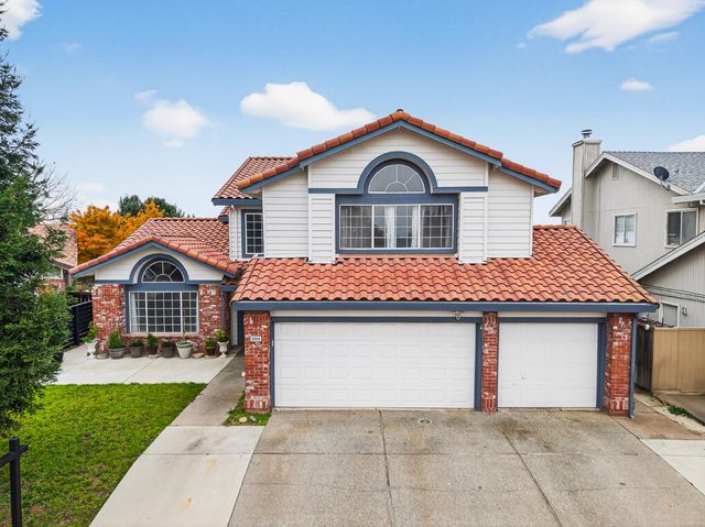 8880 Inisheer Way, Sacramento, CA 95828