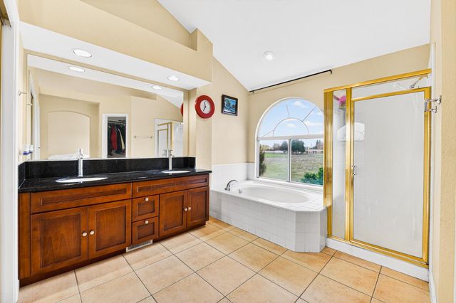 8880 Inisheer Way, Sacramento, CA 95828