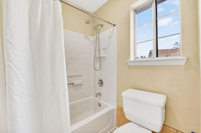 8880 Inisheer Way, Sacramento, CA 95828