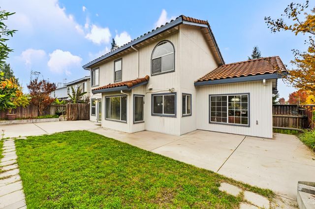 8880 Inisheer Way, Sacramento, CA 95828
