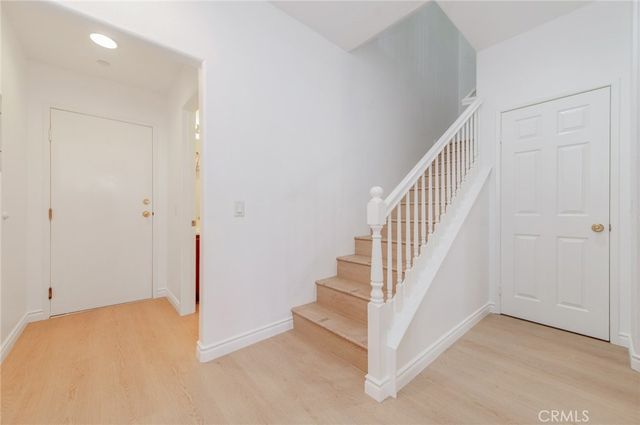 24 Daffodil, Irvine, CA 92618