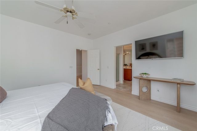 24 Daffodil, Irvine, CA 92618