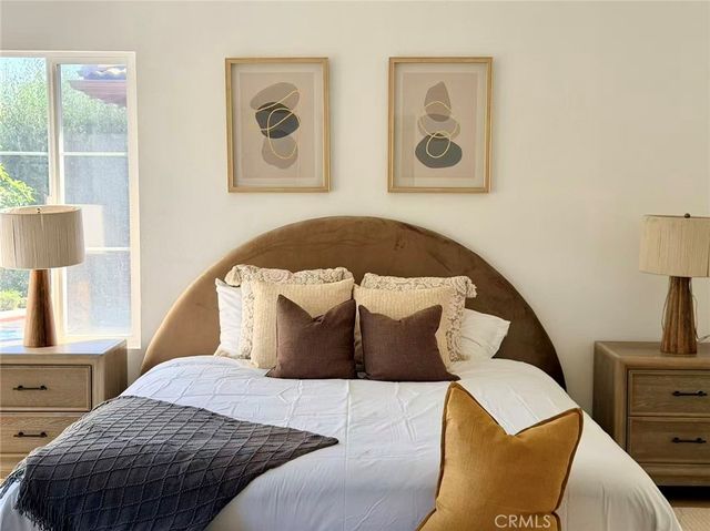 24 Daffodil, Irvine, CA 92618