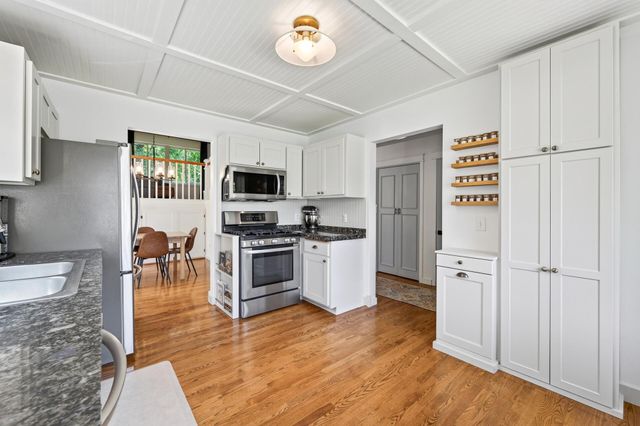 12149 Wisconsin Avenue N, Champlin, MN 55316