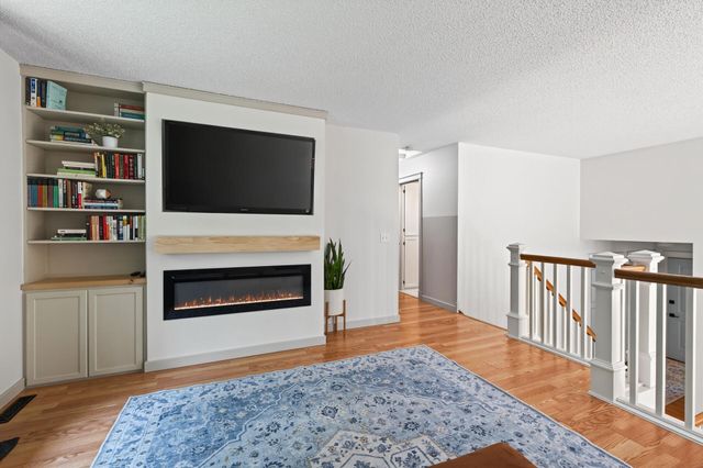 12149 Wisconsin Avenue N, Champlin, MN 55316