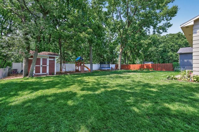 12149 Wisconsin Avenue N, Champlin, MN 55316