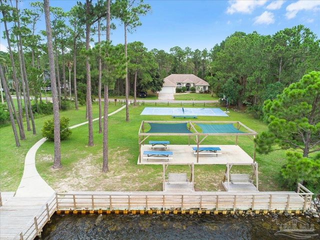 5801 Red Cedar St, Pensacola, FL 32507