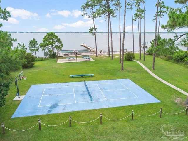 5801 Red Cedar St, Pensacola, FL 32507