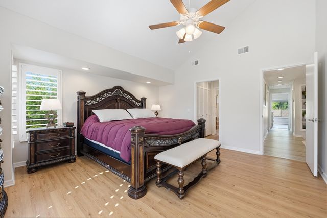 1102 SE Mitchell Ave Apt 308, Port St Lucie, FL 34952