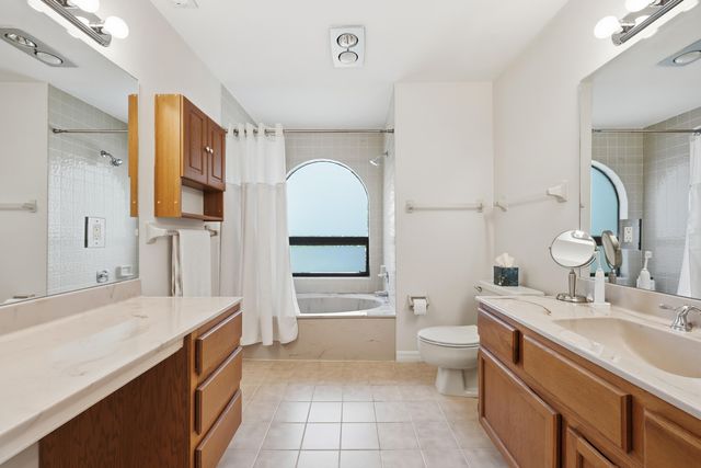 1102 SE Mitchell Ave Apt 308, Port St Lucie, FL 34952