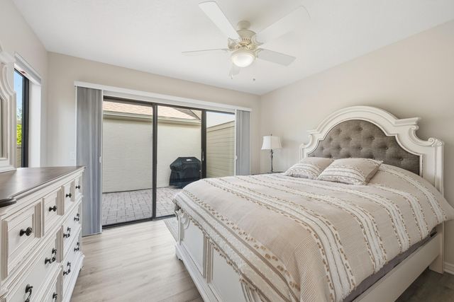 1102 SE Mitchell Ave Apt 308, Port St Lucie, FL 34952