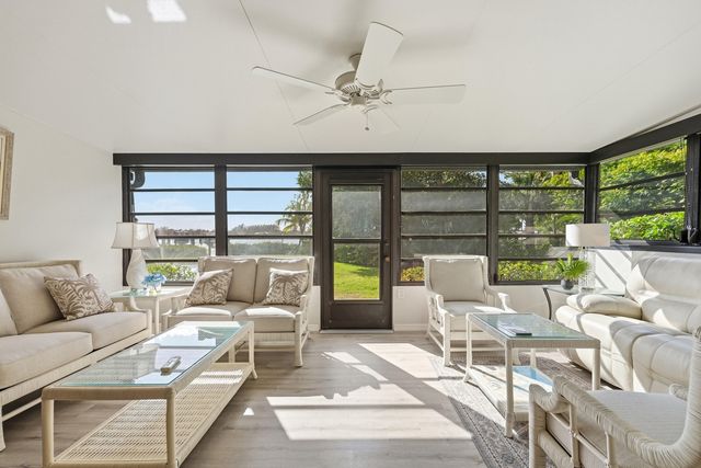 1102 SE Mitchell Ave Apt 308, Port St Lucie, FL 34952