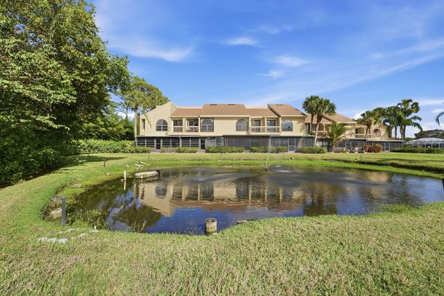 1102 SE Mitchell Ave Apt 308, Port St Lucie, FL 34952