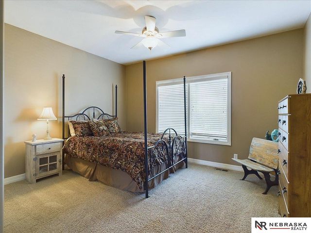 6541 Russell Emmett Court, Papillion, NE 68133