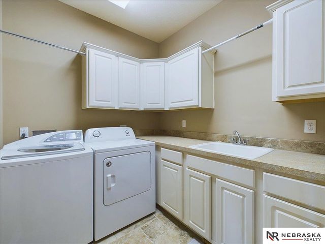 6541 Russell Emmett Court, Papillion, NE 68133