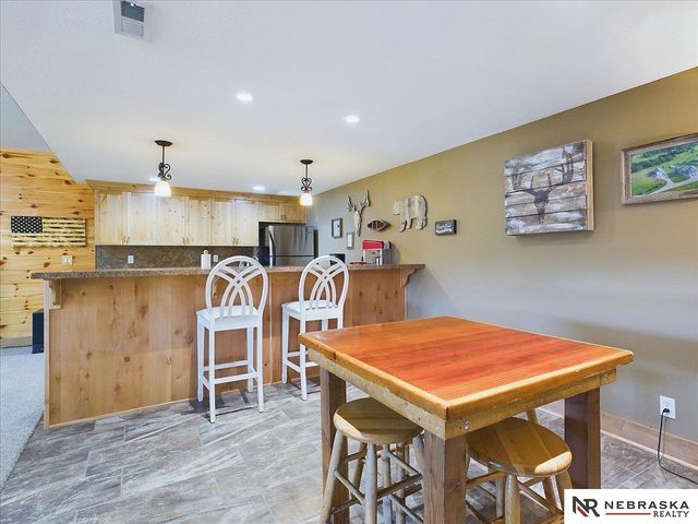 6541 Russell Emmett Court, Papillion, NE 68133