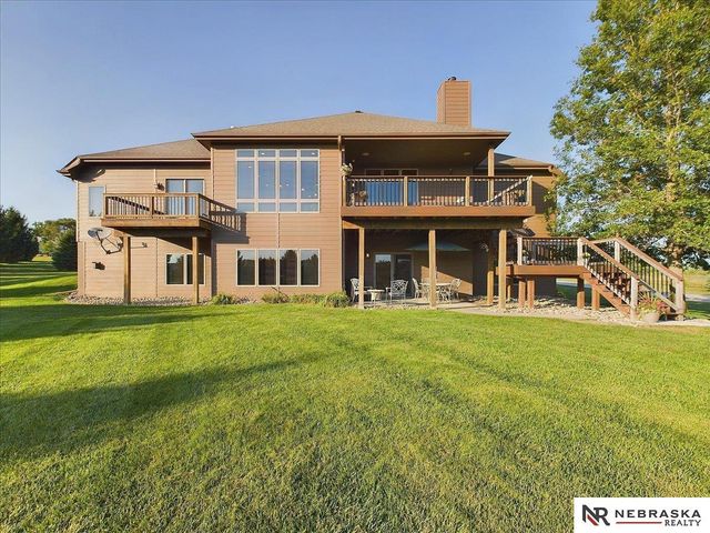 6541 Russell Emmett Court, Papillion, NE 68133