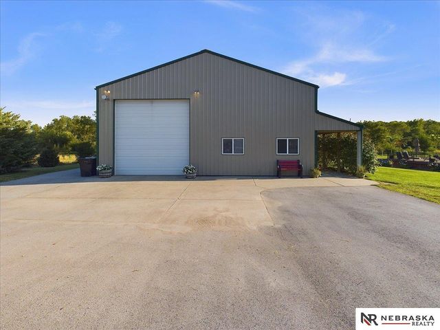 6541 Russell Emmett Court, Papillion, NE 68133