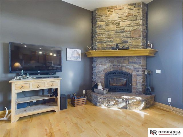 6541 Russell Emmett Court, Papillion, NE 68133