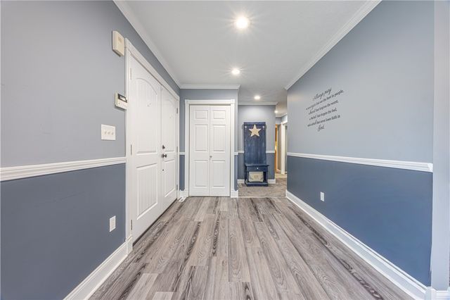 13 Trader St, Uniontown, PA 15401