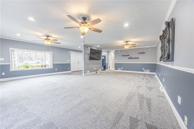 13 Trader St, Uniontown, PA 15401