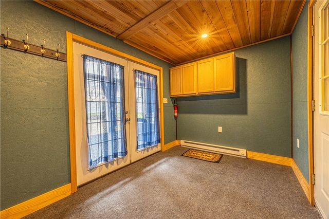 13 Trader St, Uniontown, PA 15401