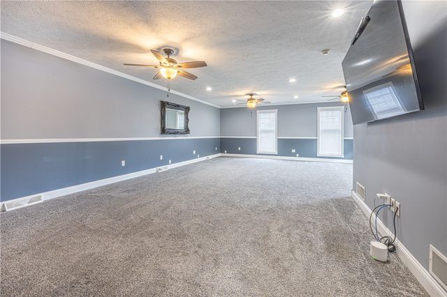 13 Trader St, Uniontown, PA 15401