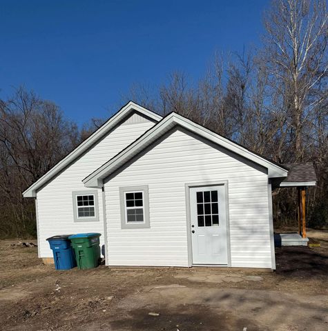 247 MAIN ST N, Atoka, TN 38004