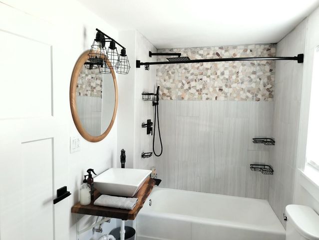 265 W 4th Street, Constantine, MI 49042