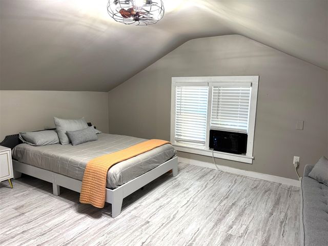 265 W 4th Street, Constantine, MI 49042