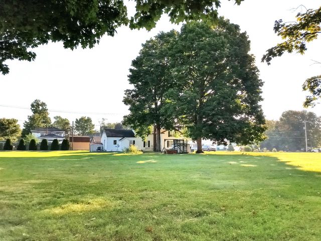 265 W 4th Street, Constantine, MI 49042