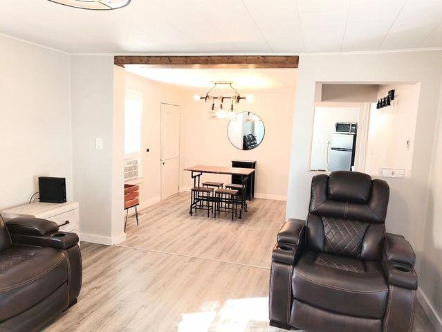 265 W 4th Street, Constantine, MI 49042