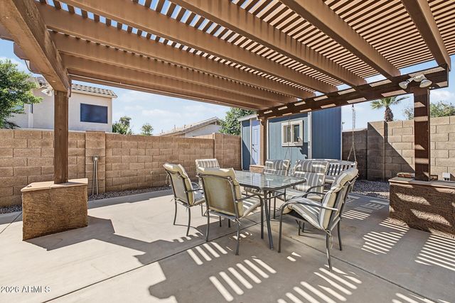 4675 E SUMMERHAVEN Drive, Phoenix, AZ 85044