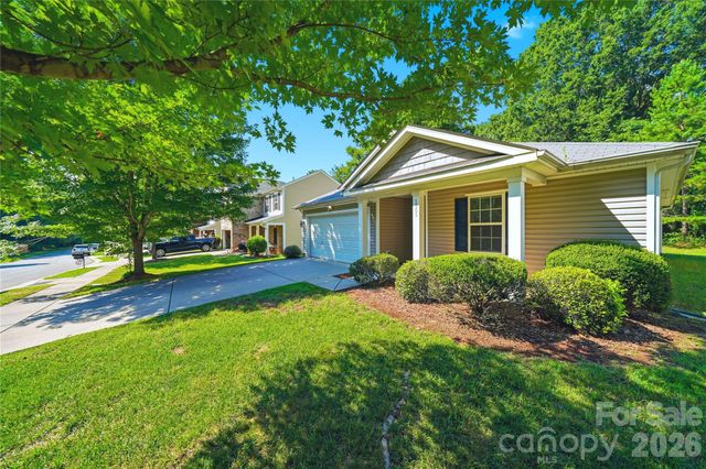 1305 Lauren Village Drive, Charlotte, NC 28213