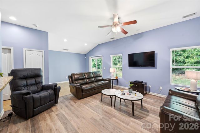 1305 Lauren Village Drive, Charlotte, NC 28213