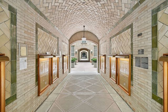 516 E 78th St Apt 4E, New York City, NY 10075