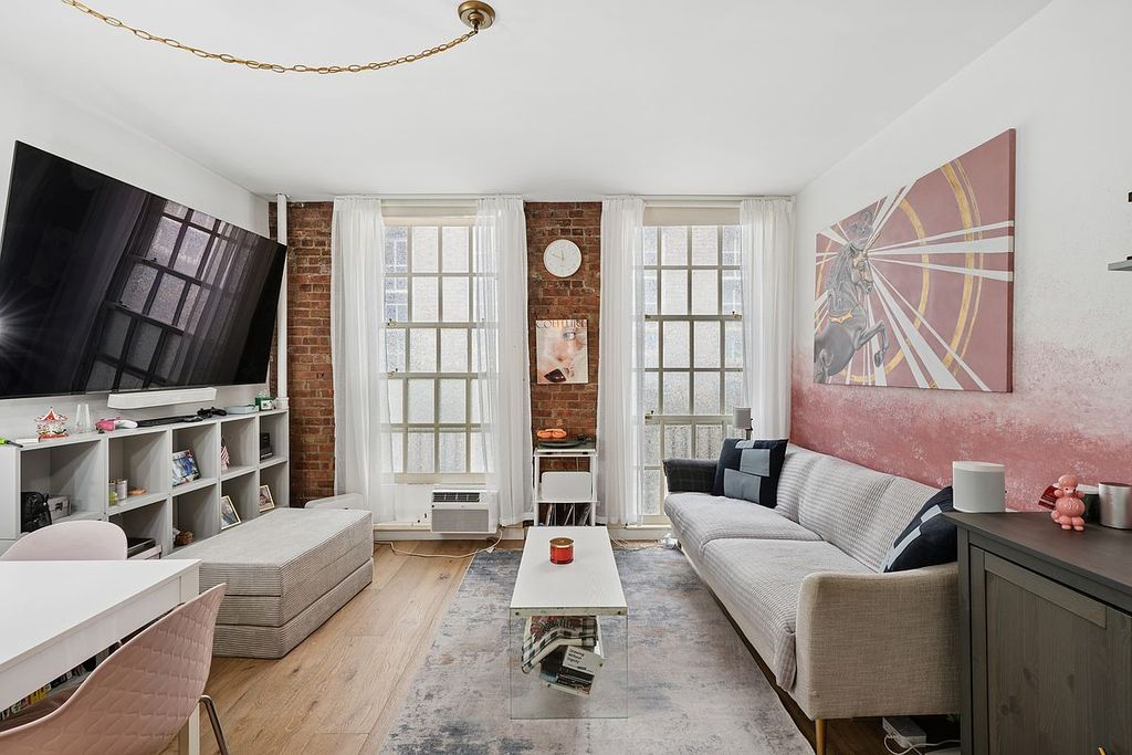 516 E 78th St Apt 4E, New York City, NY 10075