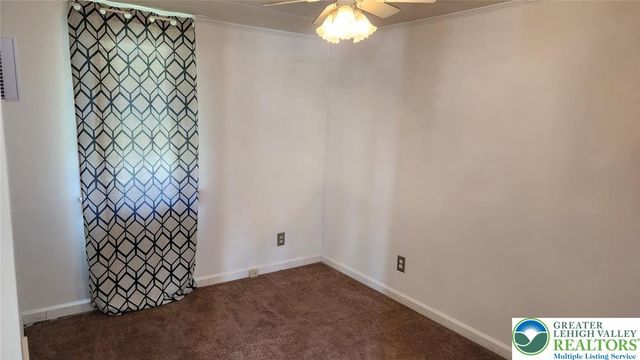 3807 Teak Drive, Lehigh Twp, PA 18067